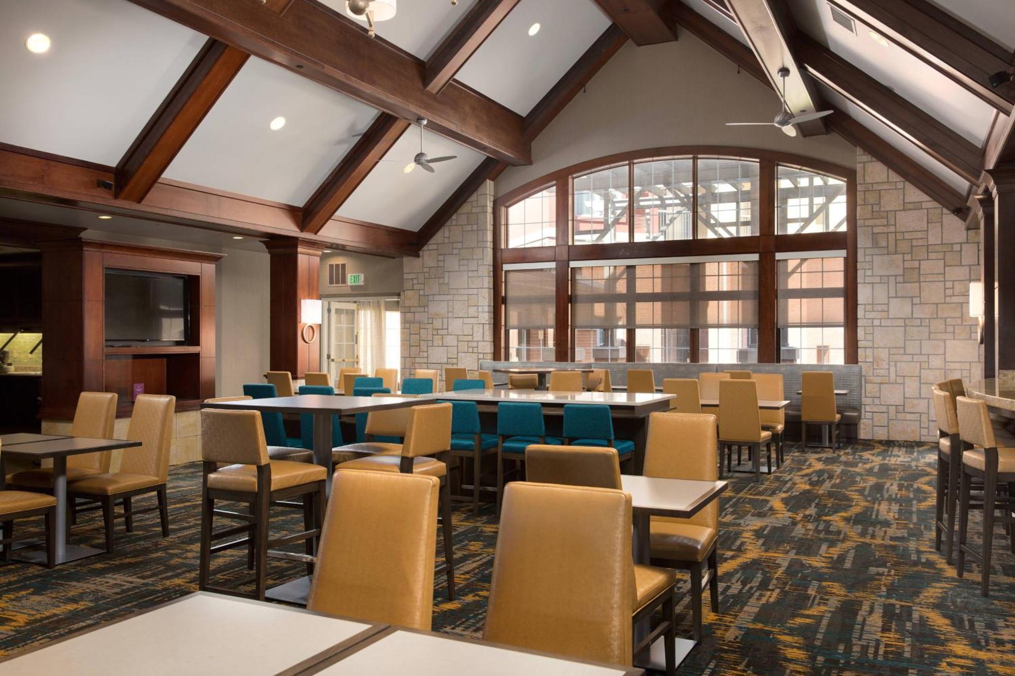 Residence Inn Kansas City Airport Exterior foto