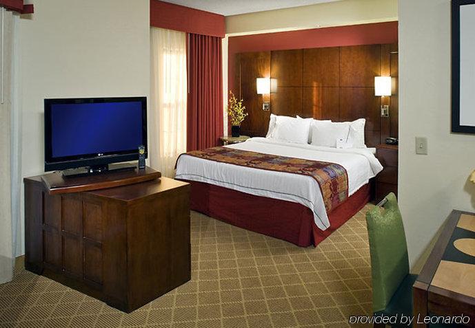 Residence Inn Kansas City Airport Exterior foto