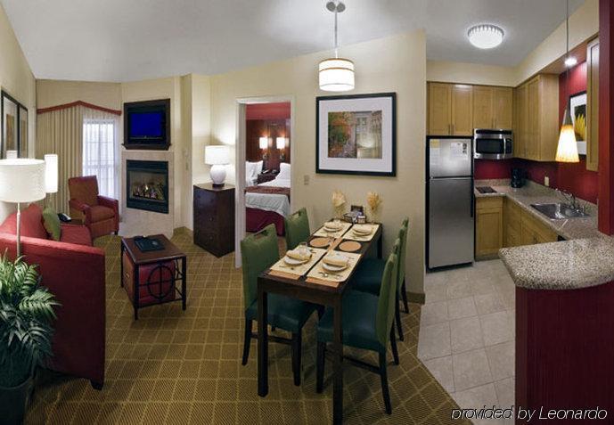 Residence Inn Kansas City Airport Exterior foto